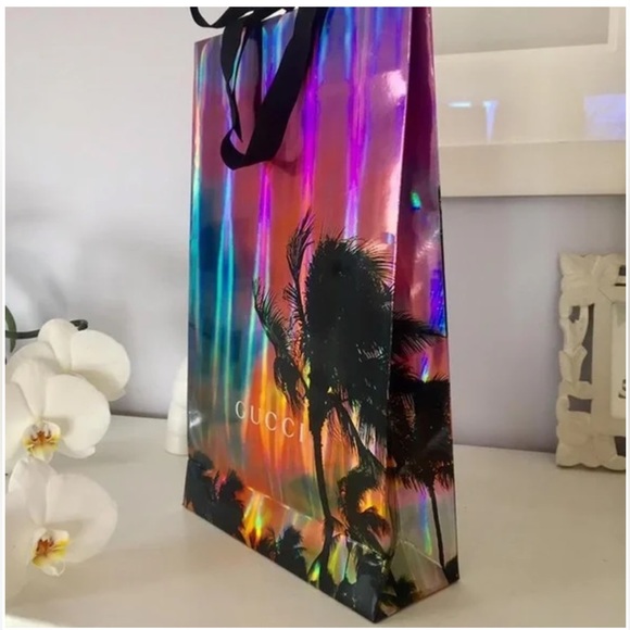 ⚜️GUCCI Holiday 2019 Limited Edition Collectors Palm Tree Hologram Shoppin… - Picture 6 of 9